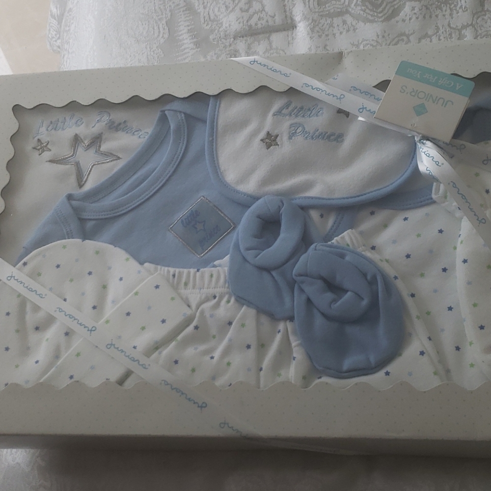 Baby 8 piece gift set